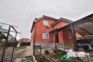 Дом 220м², 2-этажный, участок 7 сот.  