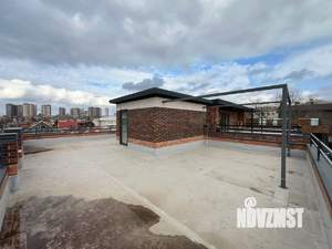 Коттедж 240м², 2-этажный, участок 4 сот.  