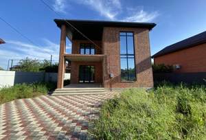 Дом 165м&sup2;, 2-этажный, участок 4 сот.  