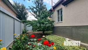 Дом 106м², 3-этажный, участок 3 сот.  