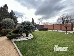 Дом 230м&sup2;, 3-этажный, участок 6 сот.  