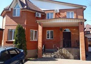 Дом 250м², 2-этажный, участок 6 сот.  