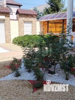 Дом 640м&sup2;, 3-этажный, участок 6 сот.  