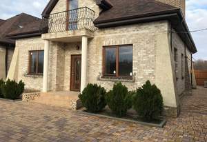 Дом 175м&sup2;, 2-этажный, участок 4 сот.  