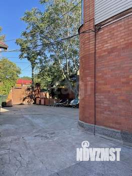 Дом 238м&sup2;, 2-этажный, участок 6 сот.  