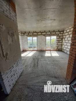 Дом 120м², 2-этажный, участок 3 сот.  