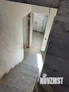 Дом 130м&sup2;, 2-этажный, участок 4 сот.  