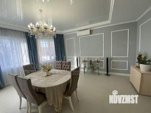 Дом 190м&sup2;, 2-этажный, участок 4 сот.  