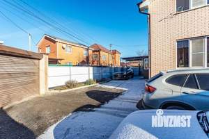 Дом 124м&sup2;, 2-этажный, участок 3 сот.  