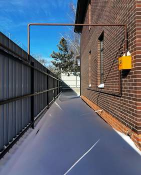 Дом 190м&sup2;, 2-этажный, участок 3 сот.  