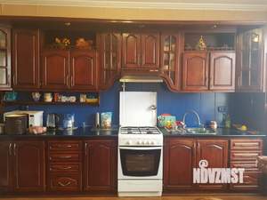 Дом 230м², 2-этажный, участок 4 сот.  