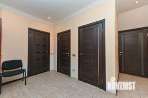 Дом 390м&sup2;, 3-этажный, участок 12 сот.  