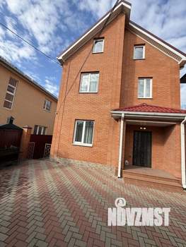 Дом 206м², 3-этажный, участок 4 сот.  