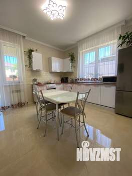 Дом 135м², 1-этажный, участок 6 сот.  