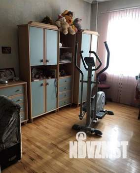 Дом 287м², 2-этажный, участок 5 сот.  
