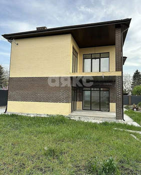 Дом 180м², 2-этажный, участок 6 сот.  