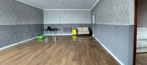 Дом 250м&sup2;, 2-этажный, участок 3 сот.  