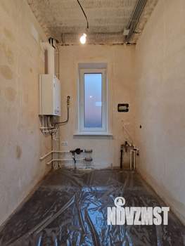 Дом 150м&sup2;, 2-этажный, участок 3 сот.  