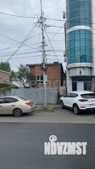 Дом 100м², 2-этажный, участок 3 сот.  