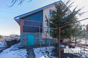 Дом 160м², 2-этажный, участок 10 сот.  