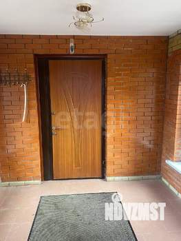 Дом 400м², 3-этажный, участок 6 сот.  