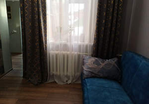 Дом 100м&sup2;, 2-этажный, участок 1 сот.  