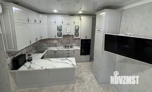 Дом 120м&sup2;, 2-этажный, участок 3 сот.  