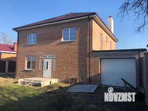 Дом 237м&sup2;, 2-этажный, участок 10 сот.  