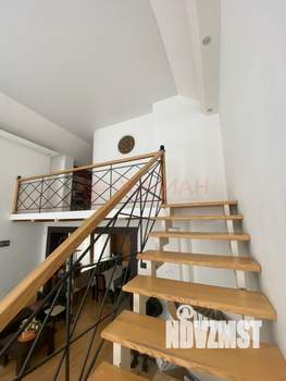 Дом 170м&sup2;, 2-этажный, участок 3 сот.  