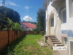 Дом 575м², 2-этажный, участок 8 сот.  