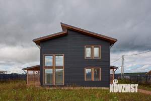 Дом 148м&sup2;, 2-этажный, участок 4 сот.  