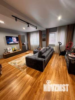 Дом 115м&sup2;, 2-этажный, участок 4 сот.  