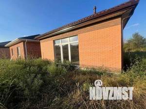 Дом 70м&sup2;, 2-этажный, участок 3 сот.  