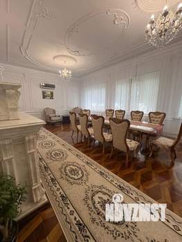 Дом 594м&sup2;, 4-этажный, участок 5 сот.  