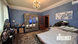 Дом 180м², 2-этажный, участок 9 сот.  