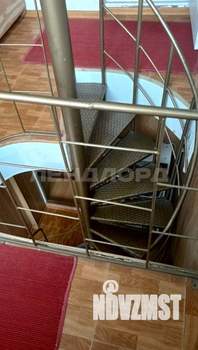 Дом 165м&sup2;, 3-этажный, участок 5 сот.  