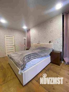 Дом 234м², 3-этажный, участок 8 сот.  