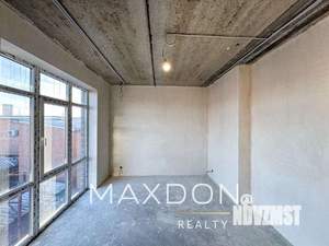 Дом 160м&sup2;, 2-этажный, участок 3 сот.  