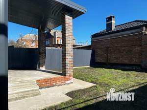 Дом 180м&sup2;, 2-этажный, участок 3 сот.  