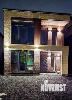 Дом 154м², 2-этажный, участок 3 сот.  