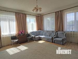 Дом 200м², 2-этажный, участок 5 сот.  