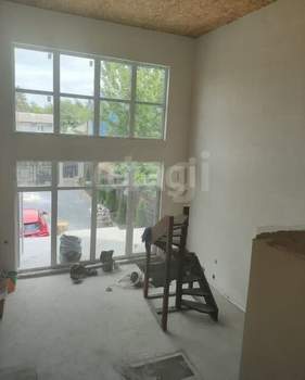 Дом 178м&sup2;, 2-этажный, участок 2 сот.  