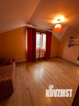 Дом 150м², 2-этажный, участок 3 сот.  