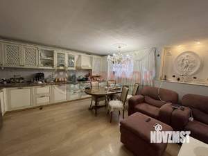 Дом 150м², 2-этажный, участок 6 сот.  