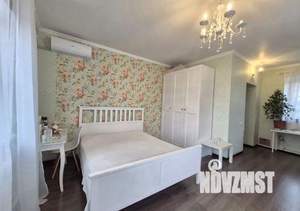 Дом 139м&sup2;, 2-этажный, участок 9 сот.  