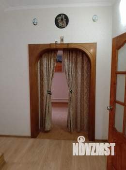 Дом 140м², 2-этажный, участок 3 сот.  