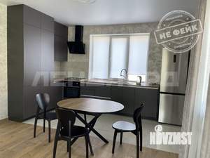 Дом 160м&sup2;, 2-этажный, участок 4 сот.  