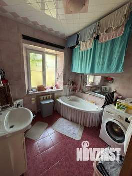 Дом 400м&sup2;, 3-этажный, участок 6 сот.  