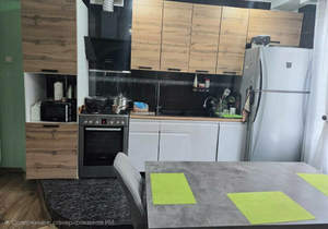 Дом 180м&sup2;, 2-этажный, участок 4 сот.  