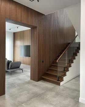 Дом 250м&sup2;, 2-этажный, участок 6 сот.  